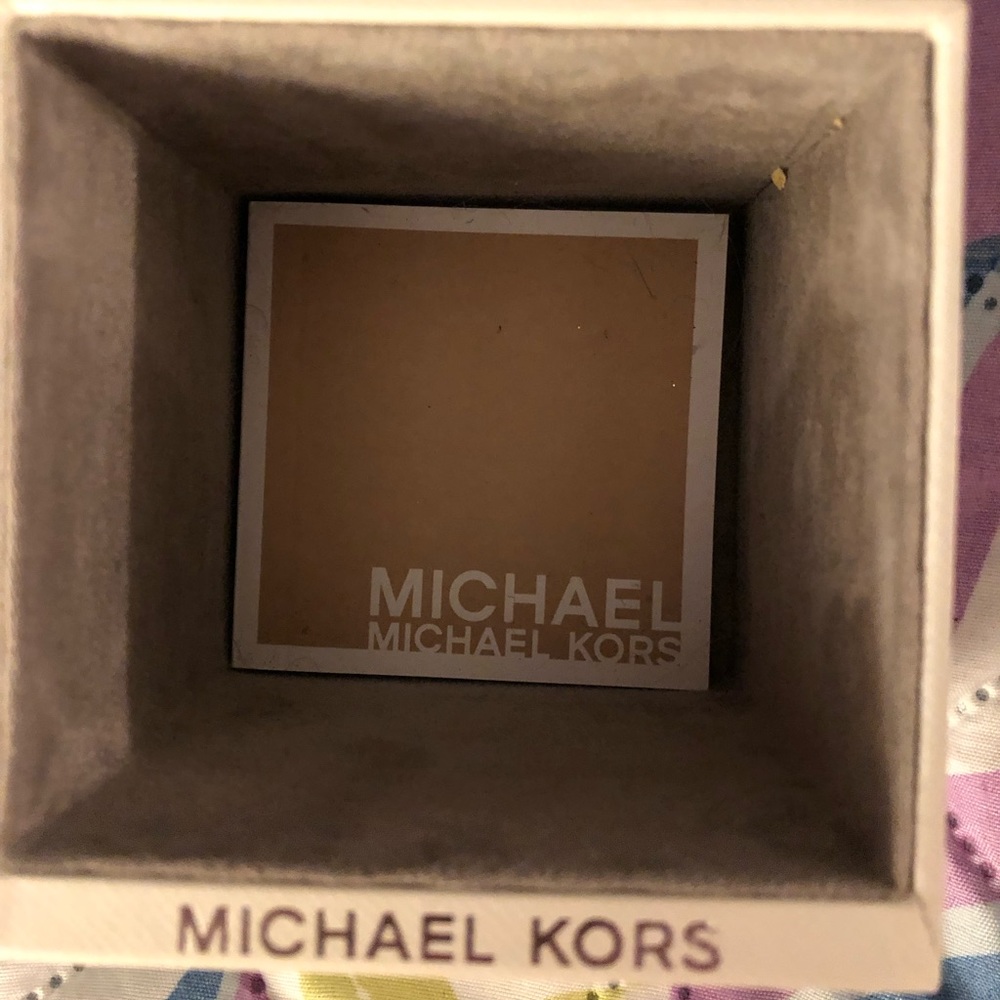 Men’s Micheal Kors Watch - Picture 2 of 3